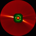 Видеото, направено од вселенската сончева опсерваторија STEREO-A, го прикажува прелетот на сондата Паркер низ сончевата корона. Ваквите снимки се очекува да им дадат контекст на податоците добиени од сондата Паркер