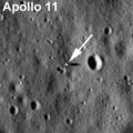 Местото на слетување на Аполо 11 снимено од месечевиот орбитер LRO