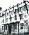 Зградата на Радио Скопје на улица Марксова 17, просторот кадешто денес се наоѓа Соборниот храм во Скопје. Зградата била во функција сè до земјотресот на 26 јули 1963 година