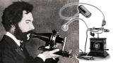 Првот успешен телефонски пренос на разбирлив и чист говор било зборувањето на Бел во неговиот уред до партнерот Томас Ватсон