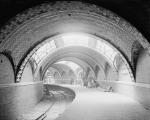 Тунелот од првата подземна линија во Њујорк е потполно уништен при градбата на станицата за Градското собрание