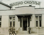  Зградата на Радио Скопје во 1941 непосредно по преземањето, пред да биде надградена со уште спратови по ослободувањето