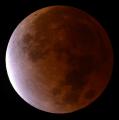 Зенитот на денешното затемнување на Месечината снимен до100 mm f/9 refractor снимен од Старквил, Мисисипи, САД