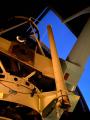 1,5 метарскиот телескоп во опсерваторијата Випл, дополнет со опрема за спектрографски мерења на ѕвезди