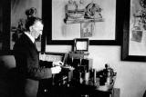 Прва јавна демонстрација на радиото на Тесла