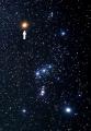 Локацијата на Бетелгез (стрелка) во соѕвездието Орион. © НАСА, ЕСА и Е. Витли (STScI)