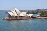 Слика 1: Поглед на Сиднејската Опера од западната страна
