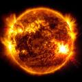 Опсерваторијата за соларна динамика на НАСА (SDO) ја сними оваа слика од сончевиот блесок X5.8 кој го достигна врвот на 10 мај 2024 година.